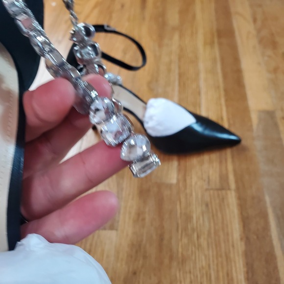 Schutz Aleah Leather Heels Sz 8 Pointed Toe Heel Black Rhinestone Chain NWOB - Picture 12 of 15